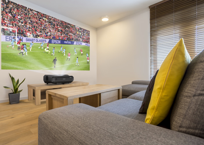 cliving_3_pj_with-image