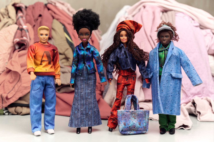 Die Modedesignerin Priya Ahluwalia verwandelt textile Abfälle in eine kreative Miniatur-Kollektion