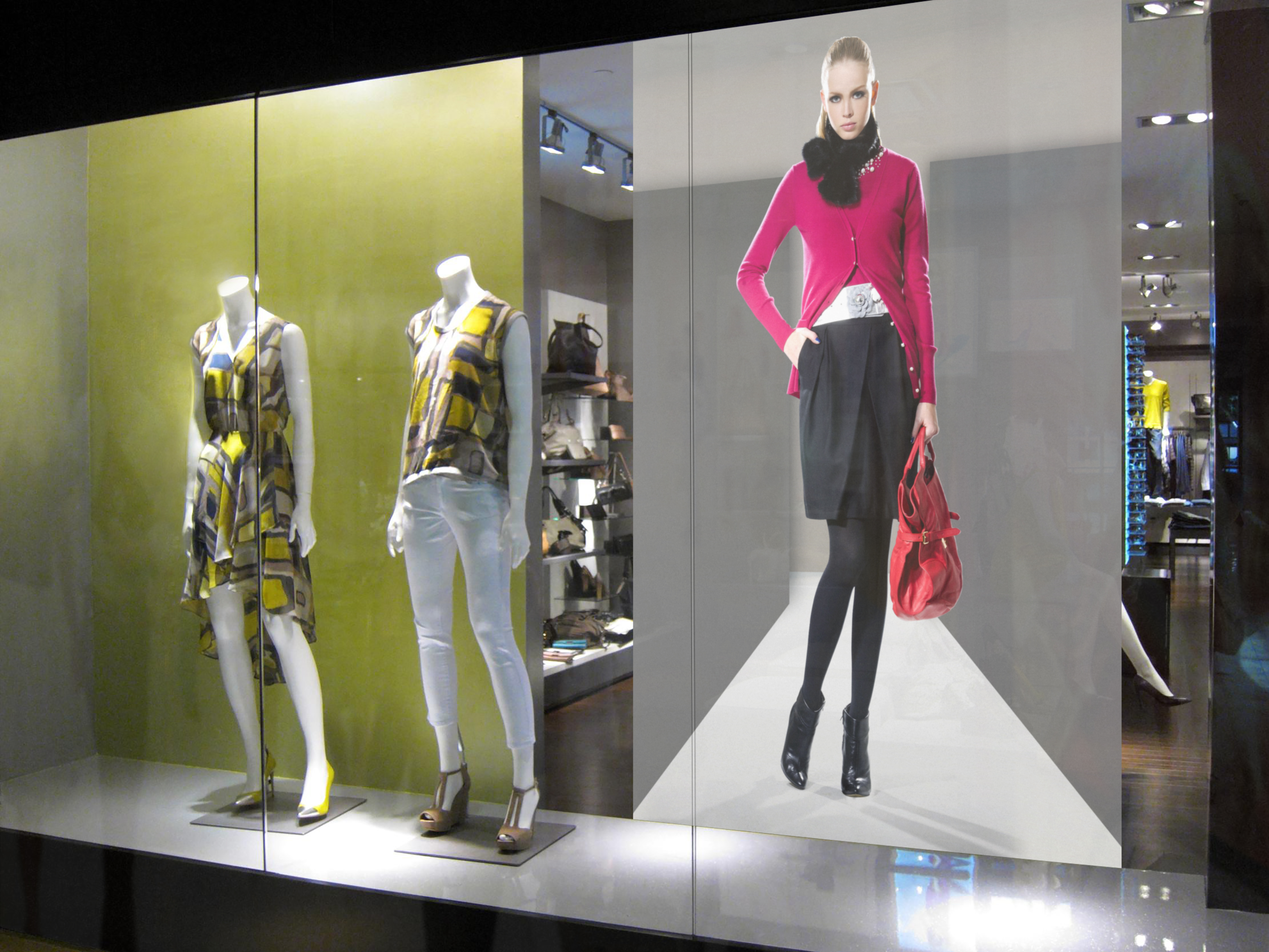 installation_projector_in_retail_environment_hr