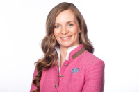 sarah-henkelmann-hillebrand-for-print_rng