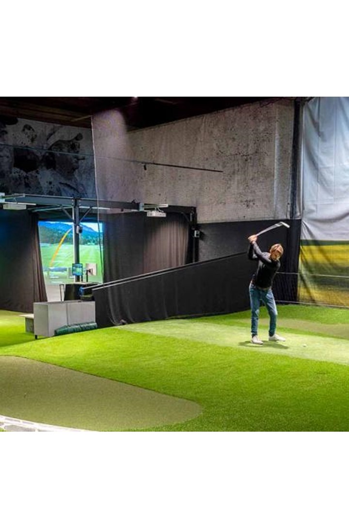 GoGolf Lounge – ympärivuotista harjoittelua golfsimulaattorissa
