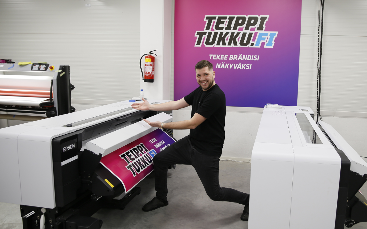 Teippitukku Design valitsi SC-S9100-suurkuvatulostimet