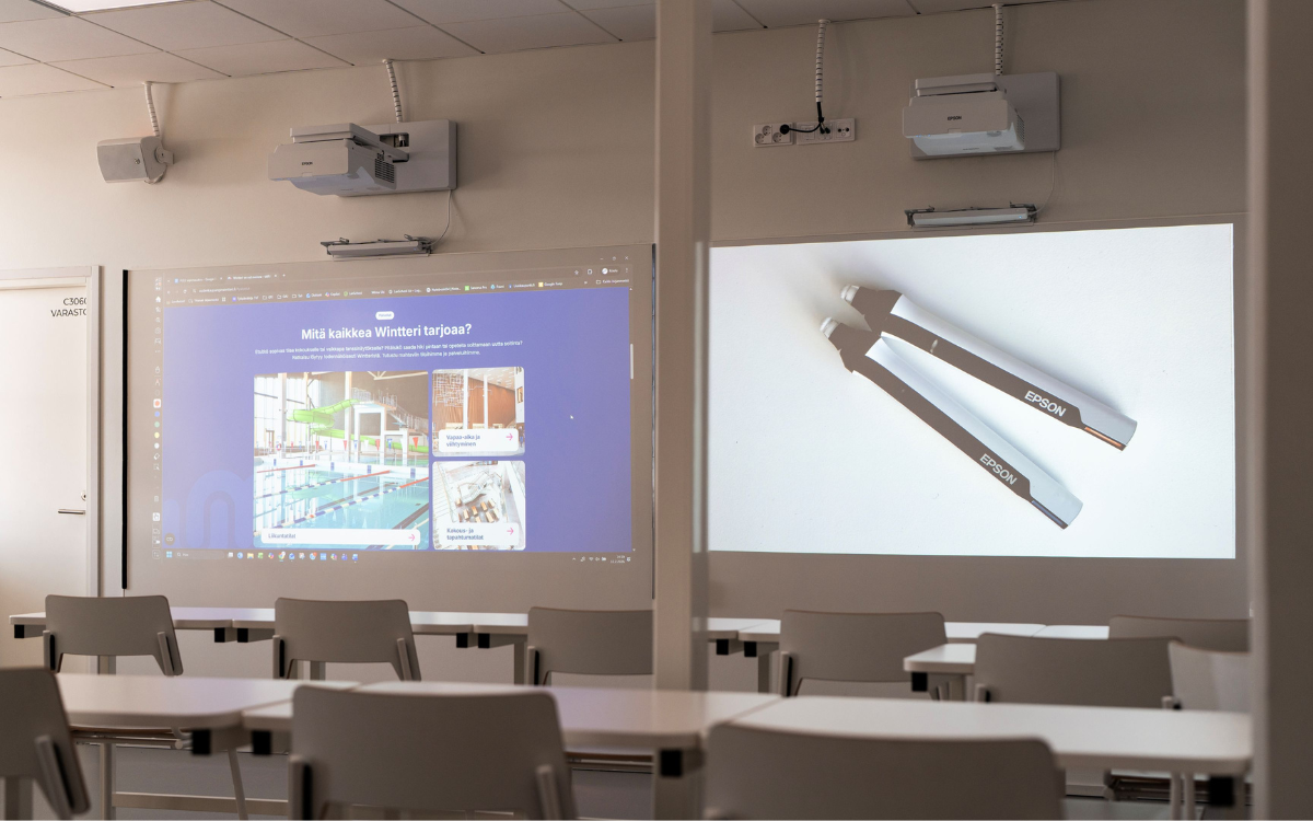 Wintterin monitoimijatalossa oppimista tukee lähes sata Epson-projektoria